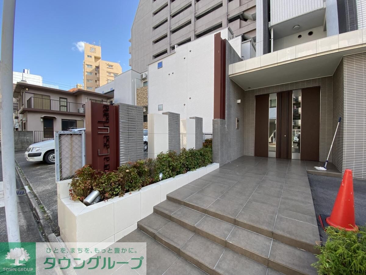 ヴェーラカーサウルバーナの物件内観写真