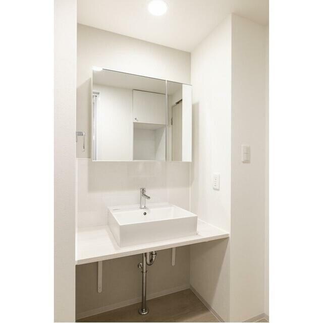 コンフォリア高島平の物件内観写真