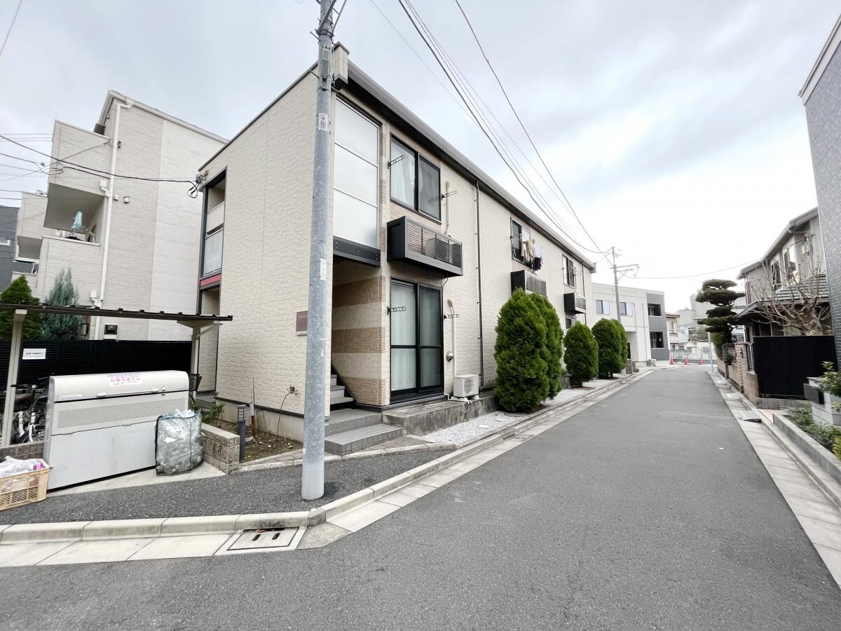 レオパレスクレインの物件外観写真