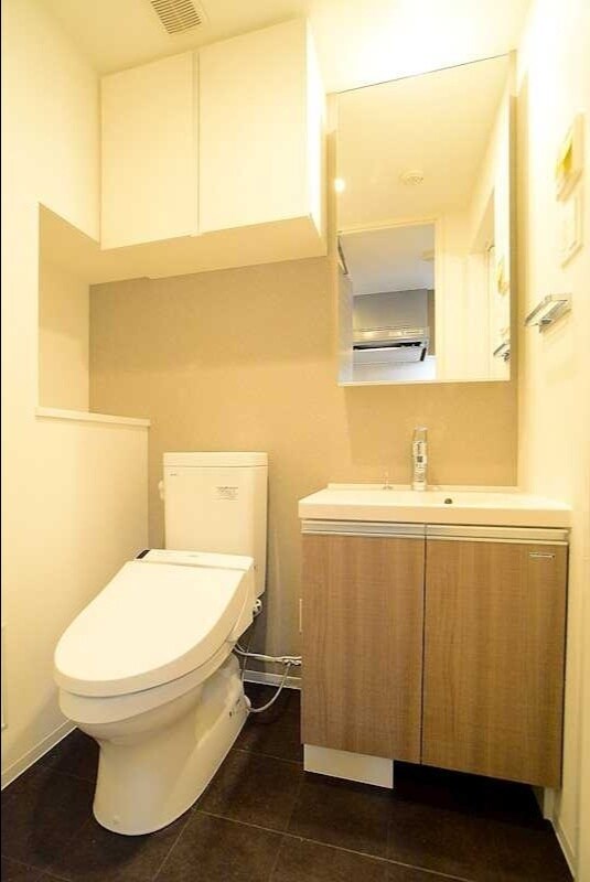 グランドコンシェルジュ池袋本町イーストの物件内観写真