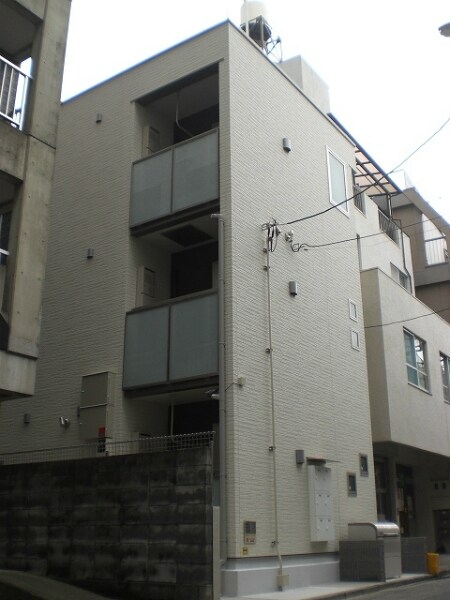 クレイノモンベルジェの物件外観写真