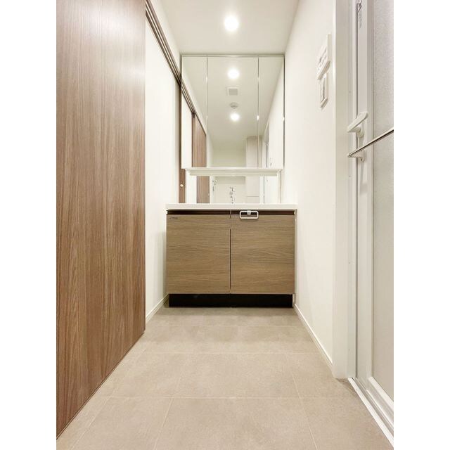 コンフォリア・リヴ志村三丁目の物件内観写真