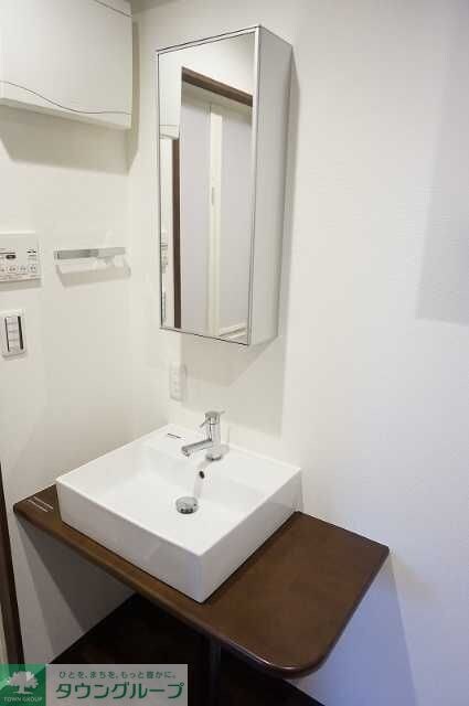 Bee Flatsの物件内観写真