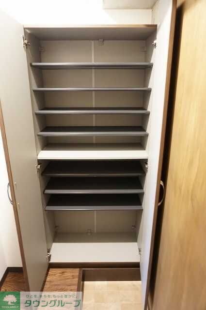 Bee Flatsの物件内観写真