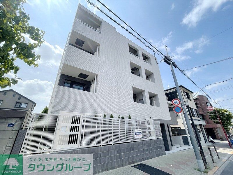 プレール・ドゥーク赤塚の物件外観写真