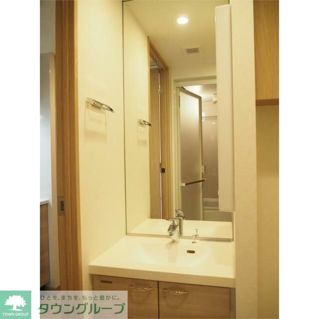 ルーブル高島平の物件内観写真