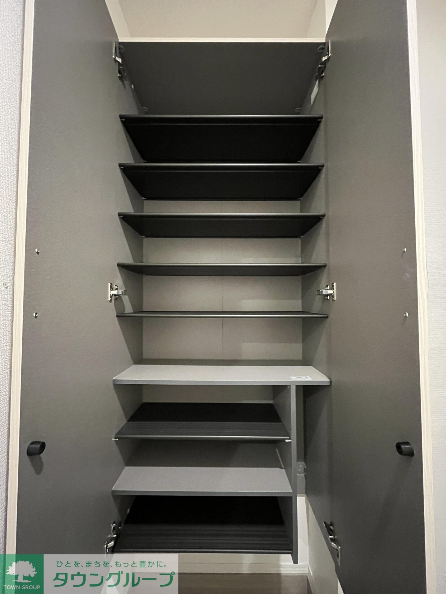 セレスティア小豆沢の物件内観写真