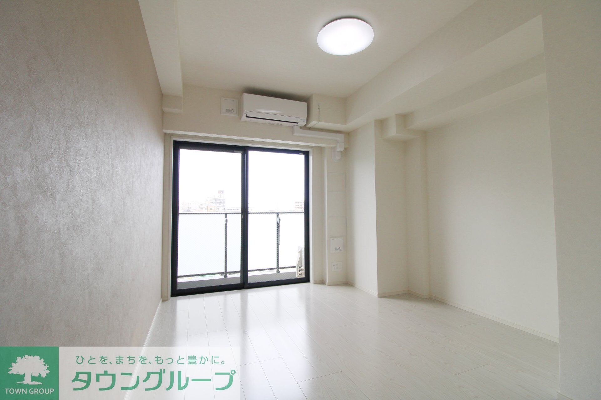 プライムガーデン赤塚の物件内観写真