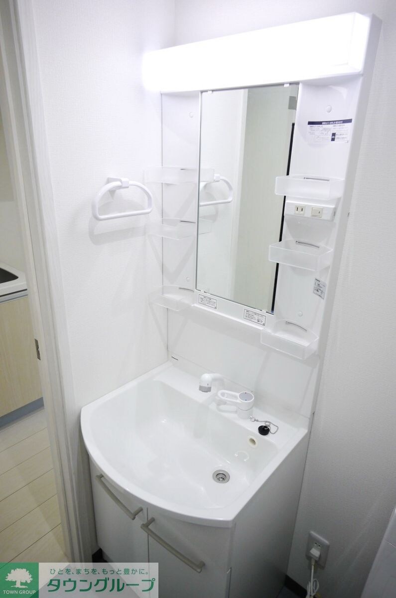 モダンラフォンテ高島平Aの物件内観写真