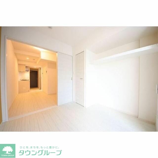 AZEST 志村三丁目IIの物件内観写真