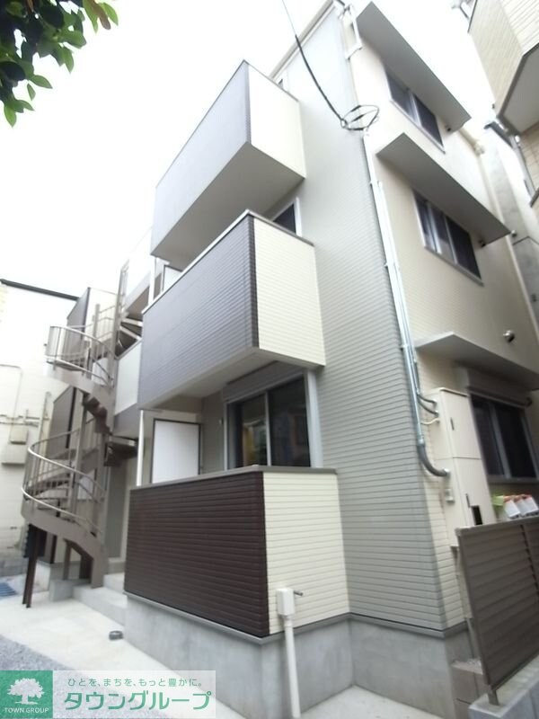 コルティーレ十条の物件外観写真