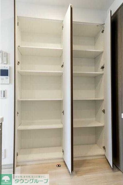 ムニレジデンス上野の物件内観写真