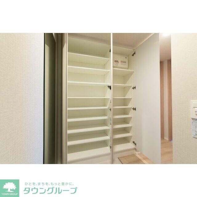 プラウドフラット上野松が谷の物件内観写真