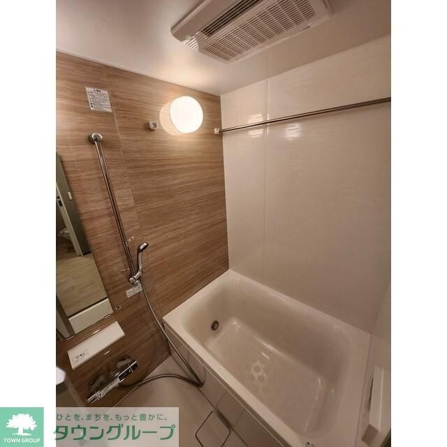 コスモグラシア三ノ輪の物件内観写真