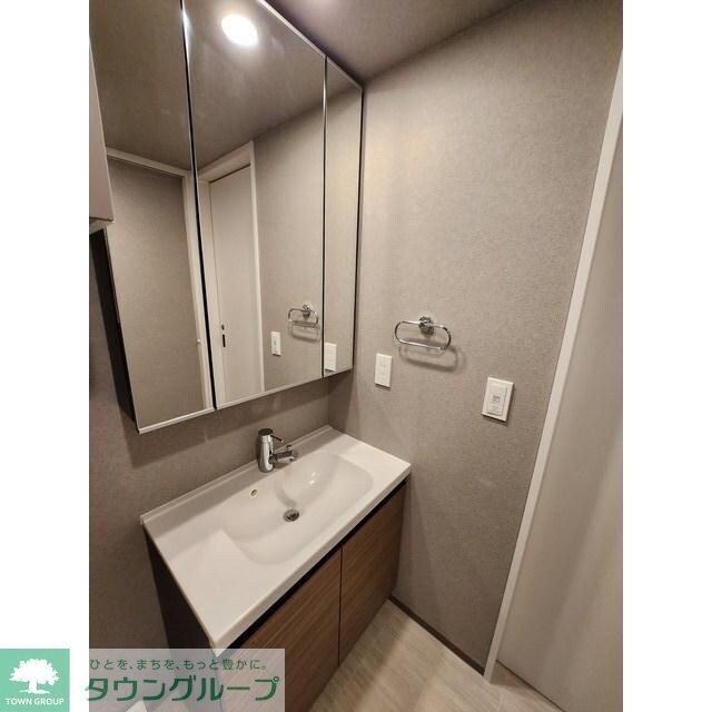 コスモグラシア三ノ輪の物件内観写真