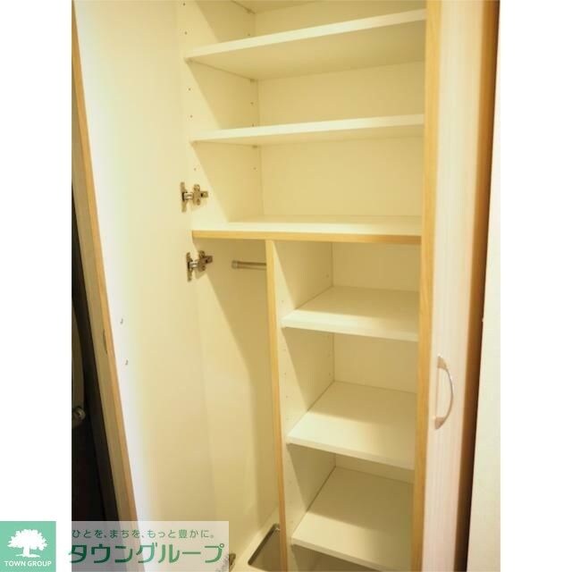 ルーブル大島弐番館の物件内観写真