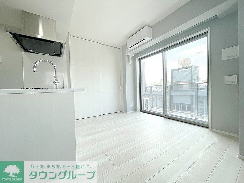 オーパスレジデンス南青山の物件内観写真