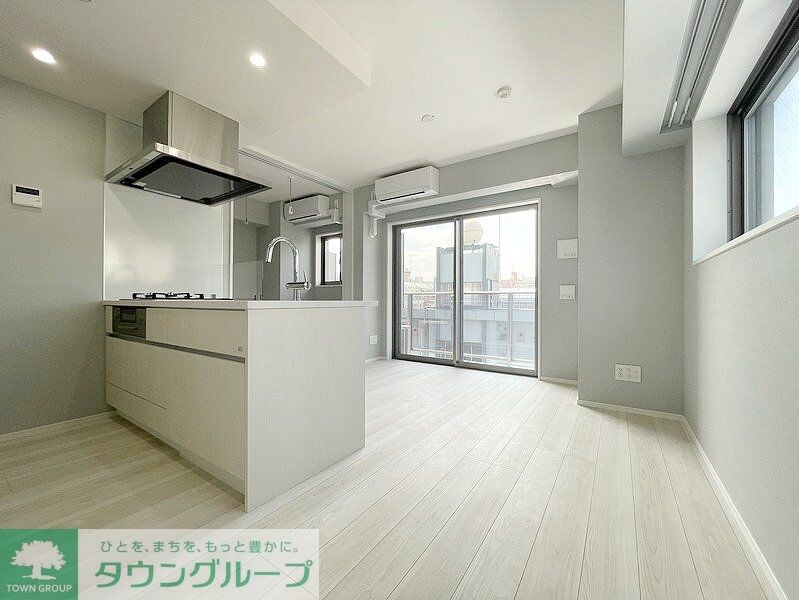 オーパスレジデンス南青山の物件内観写真