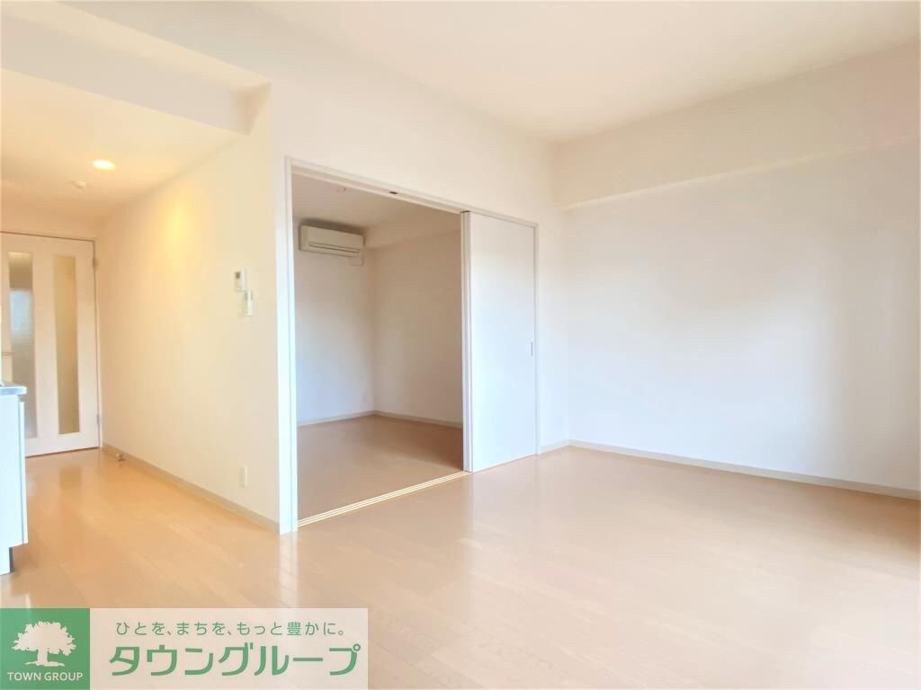 エ リヴィエールの物件内観写真