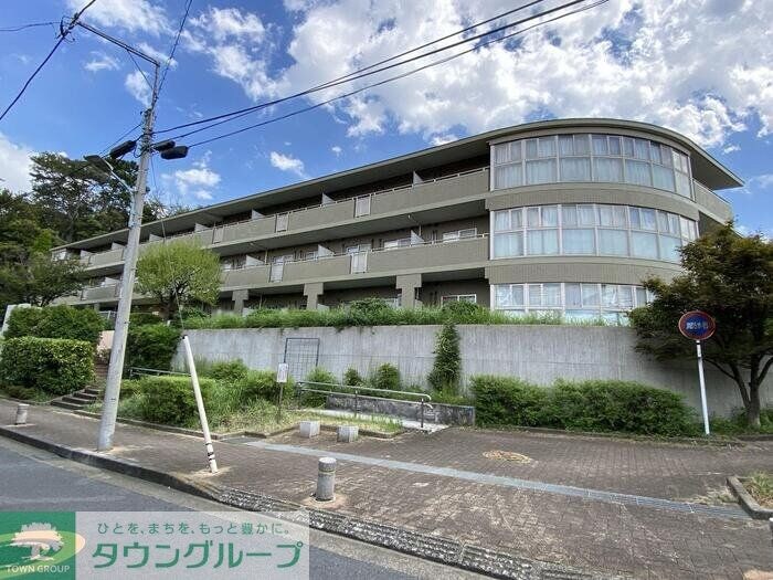 モニュメントスクウェア 弐番館の物件外観写真