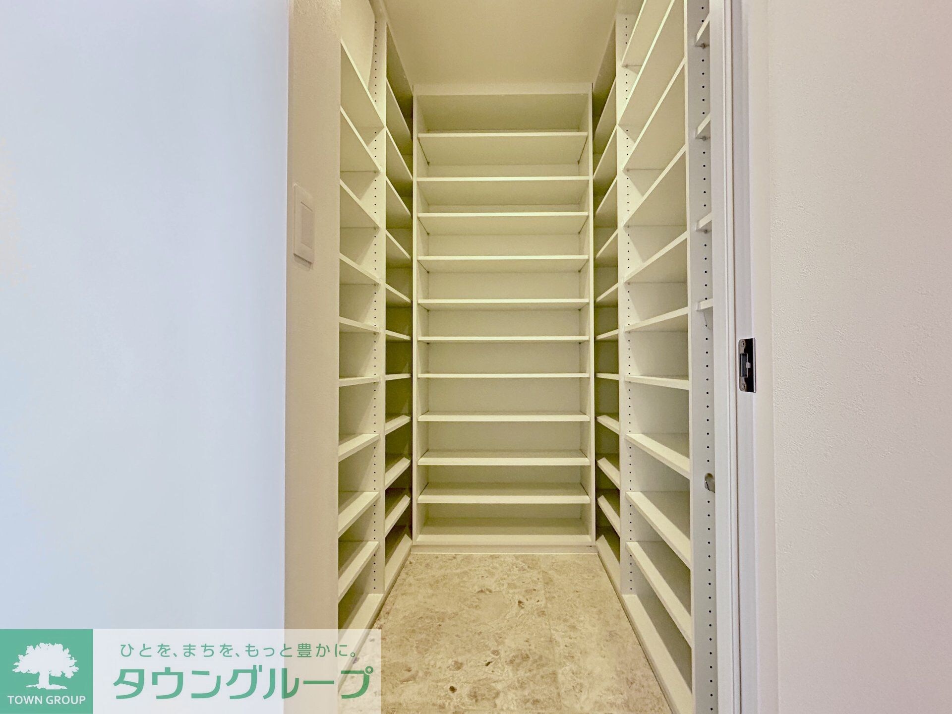 HARUMI FLAG SUN VILLAGE T棟の物件内観写真