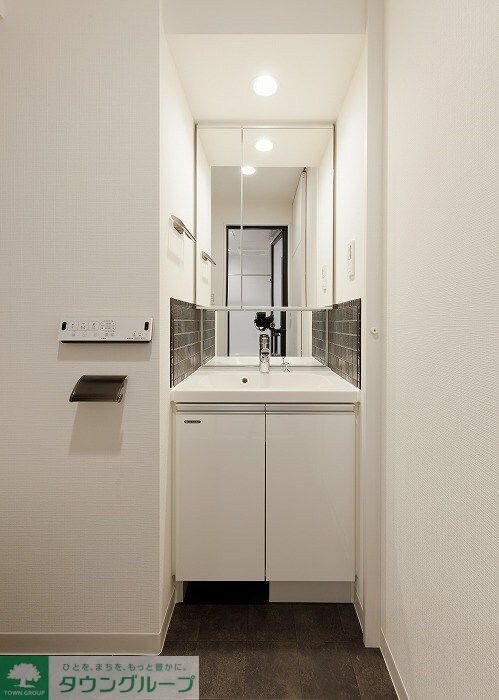 グランドコンシェルジュ六本木の物件内観写真