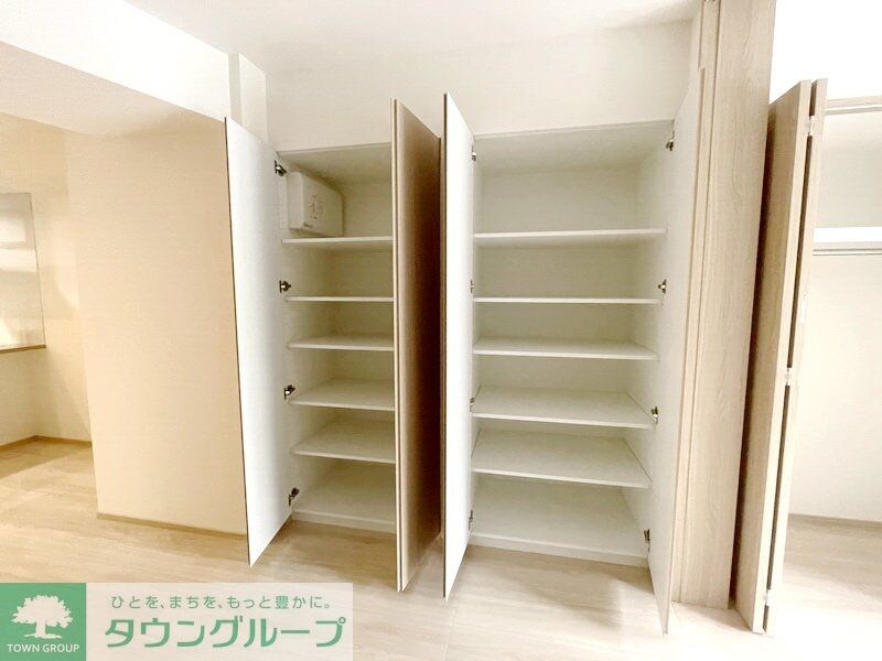 オーパスレジデンス南青山の物件内観写真