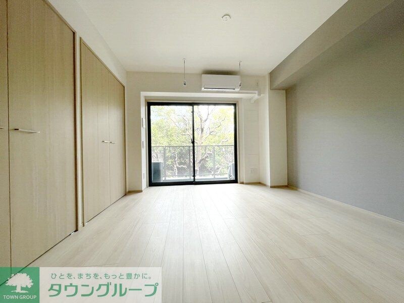 オーパスレジデンス南青山の物件内観写真