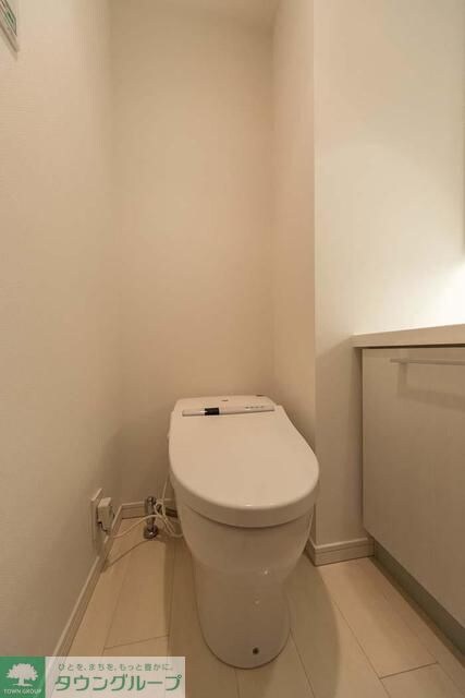 六本木エムケイアートレジデンスの物件内観写真