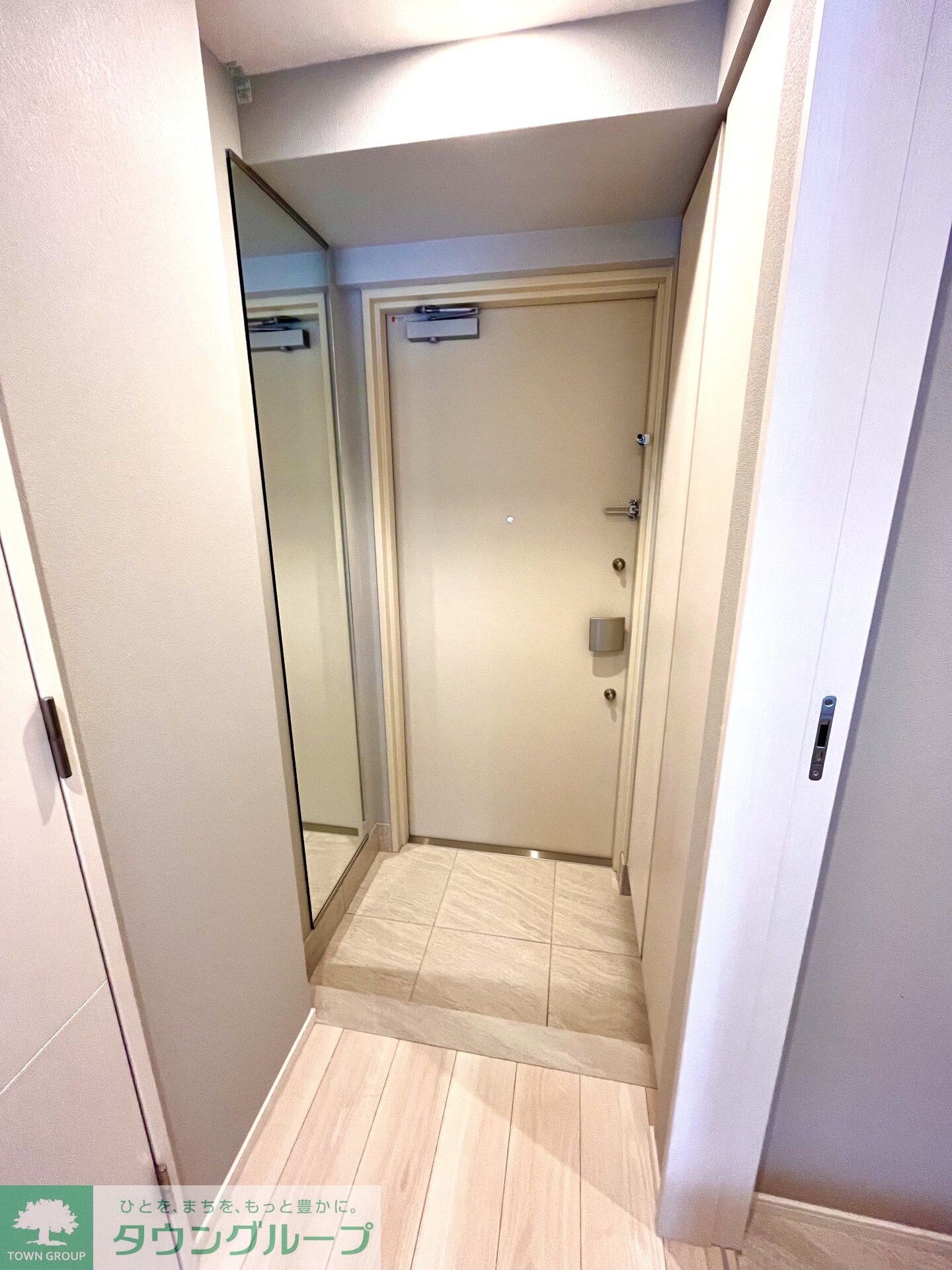 オーパスレジデンス南青山の物件内観写真