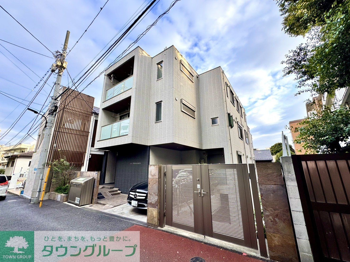 Lucir Shirokanedai 1の物件外観写真