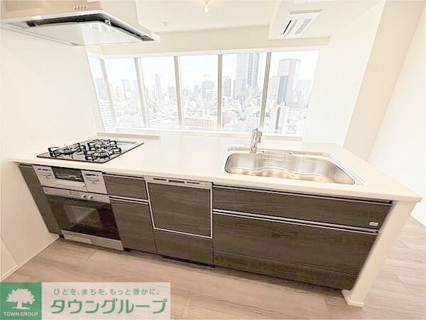 白金ザ・スカイEastの物件内観写真