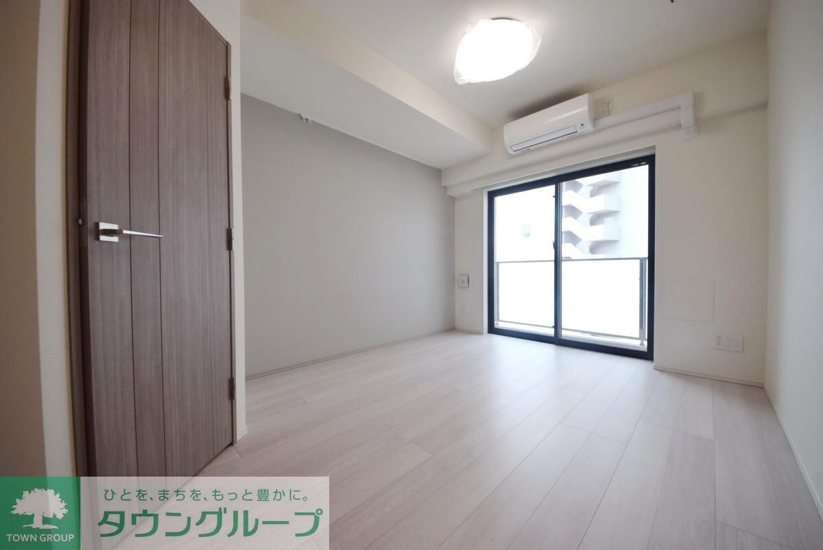 ONE ROOF RESIDENCE KIBA WESTの物件内観写真