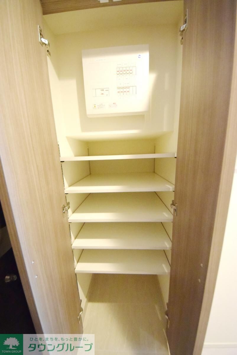 ONE ROOF RESIDENCE KIBA WESTの物件内観写真