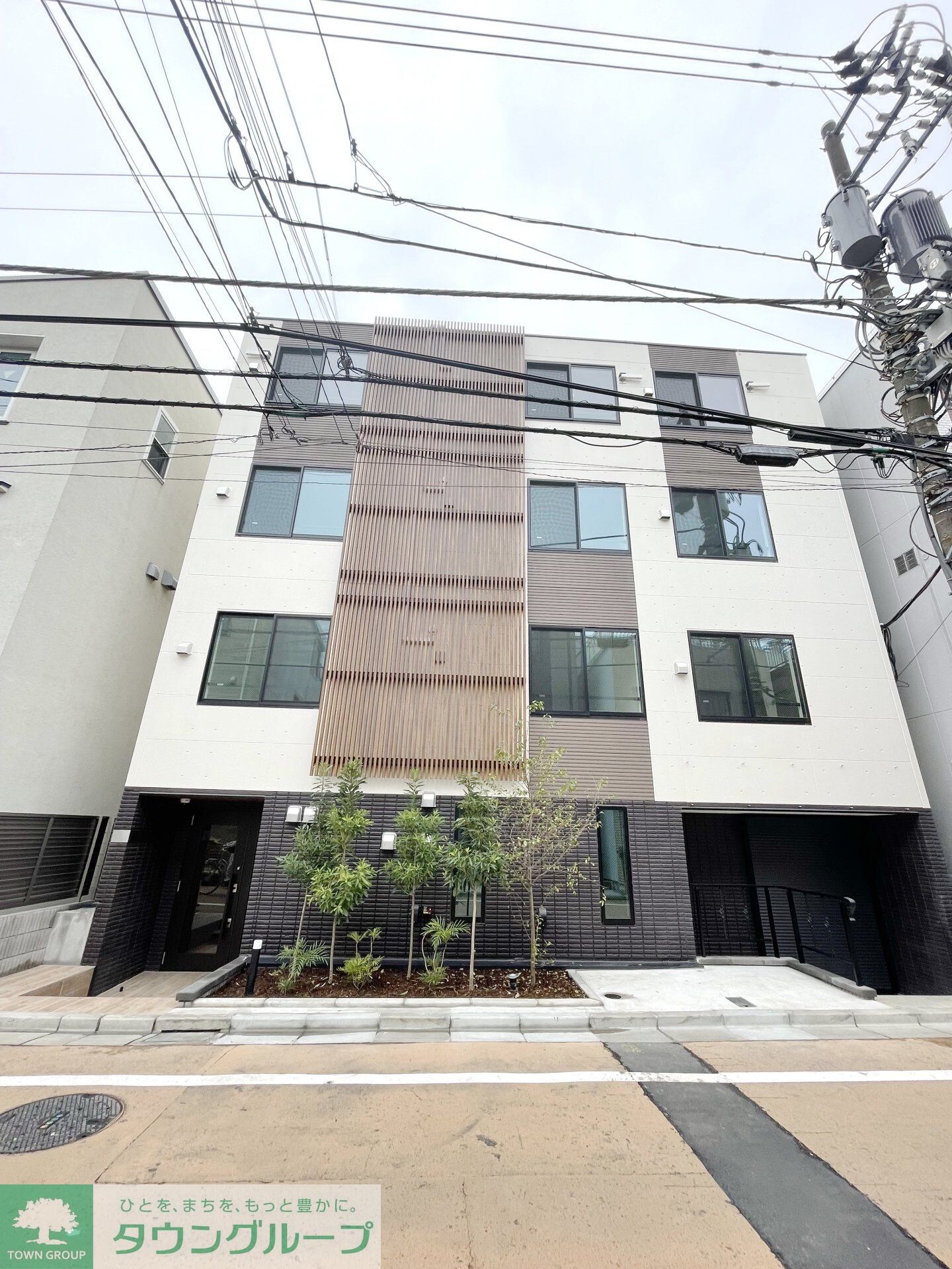 THE PALMS大島の物件外観写真