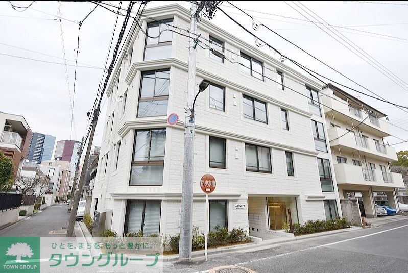 シェモア白金高輪の物件外観写真