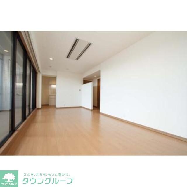 リバー&タワーの物件内観写真