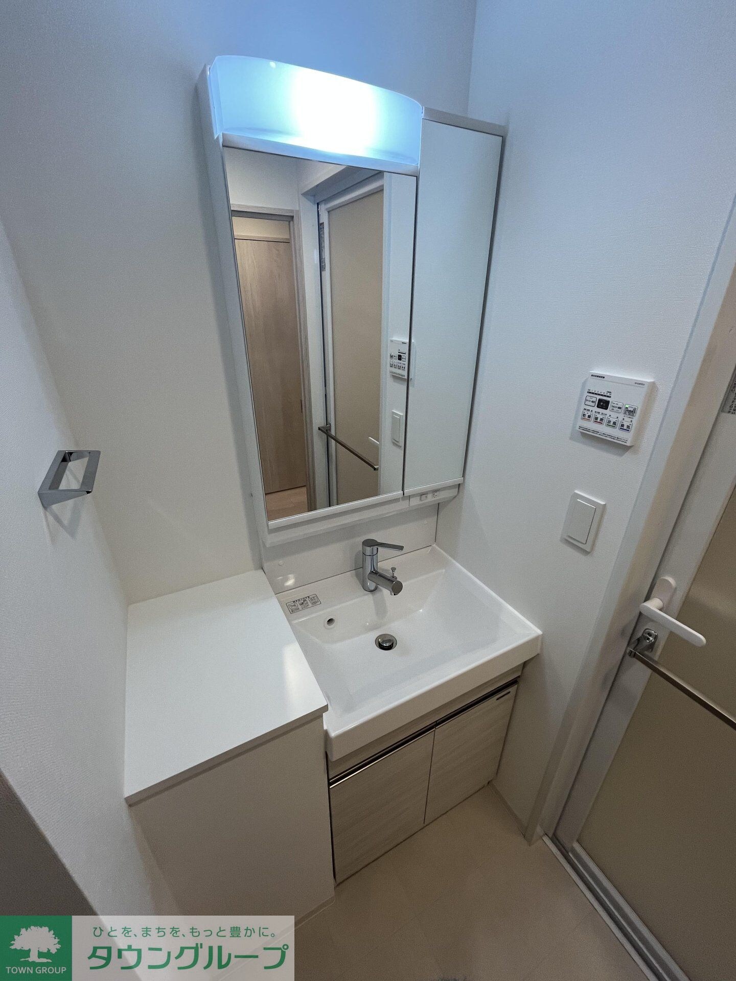 コンフォリア・リヴ豊洲キャナルの物件内観写真