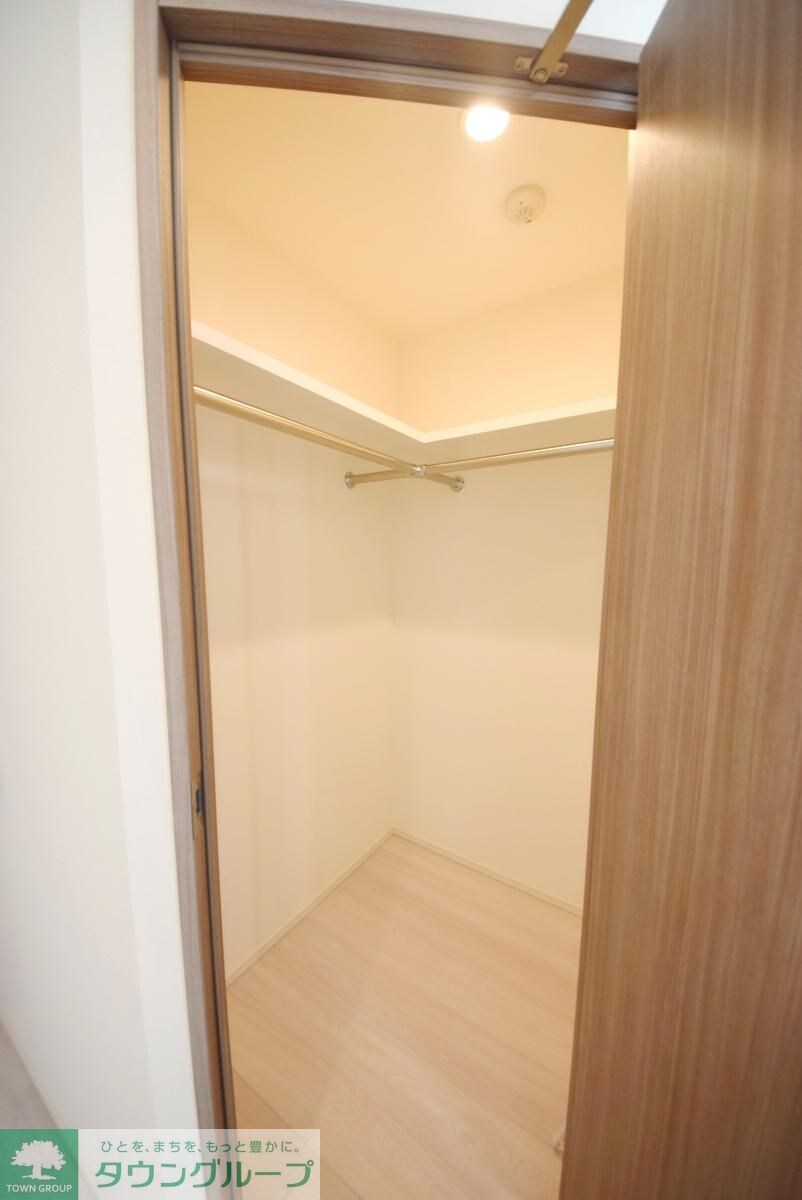 ONE ROOF RESIDENCE KIBA WESTの物件内観写真