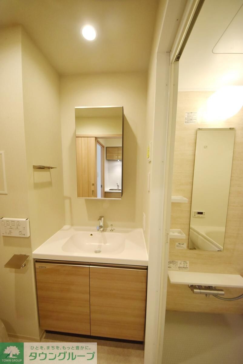 ONE ROOF RESIDENCE KIBA WESTの物件内観写真