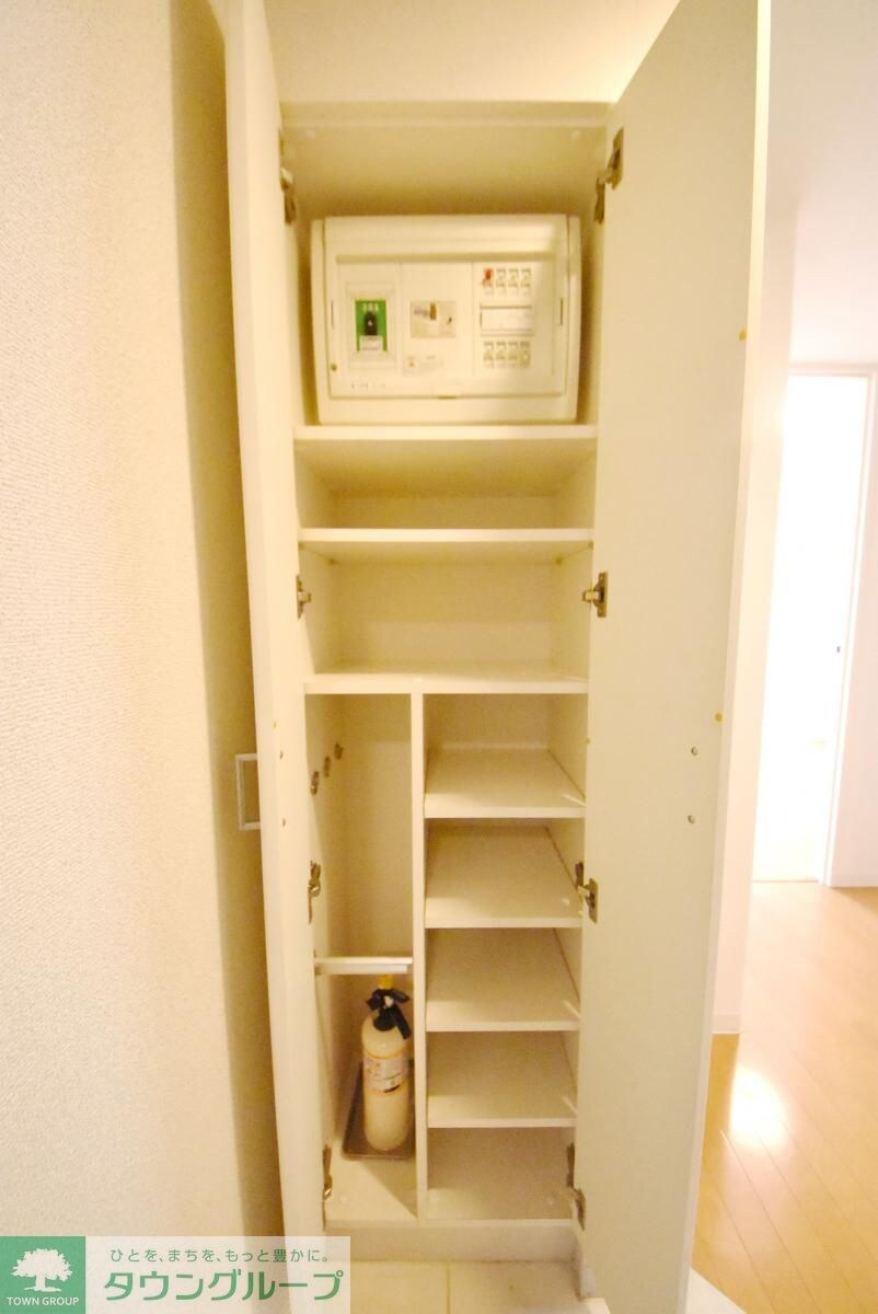 カスタリア新富町IIIの物件内観写真