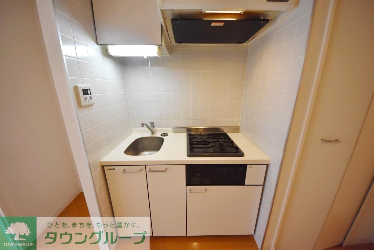 カスタリア新富町IIIの物件内観写真