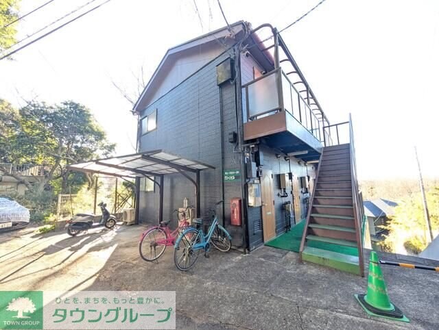 グリーンヒル西村の物件外観写真