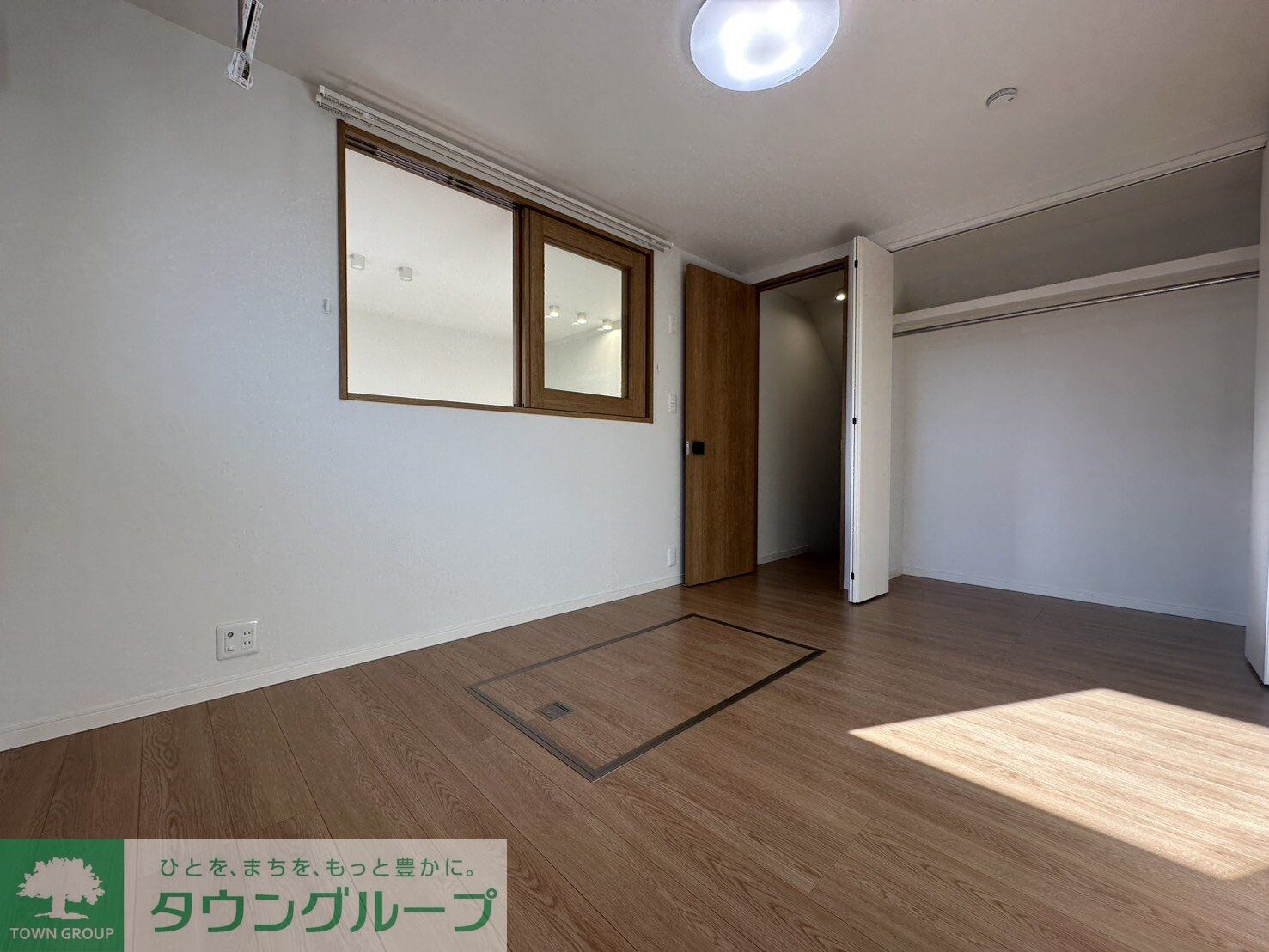 ファビラスハウスA棟の物件内観写真