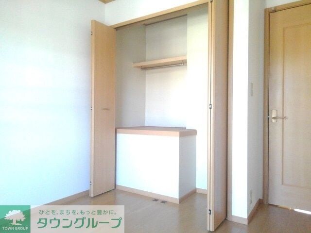 ラシーヌ弐番館の物件内観写真