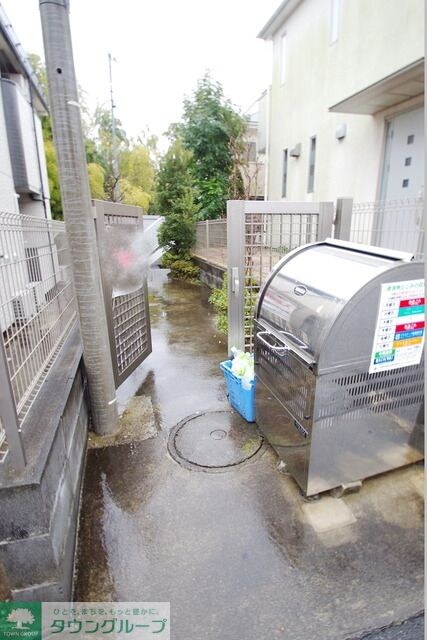 アザレ読売ランドD棟の物件内観写真