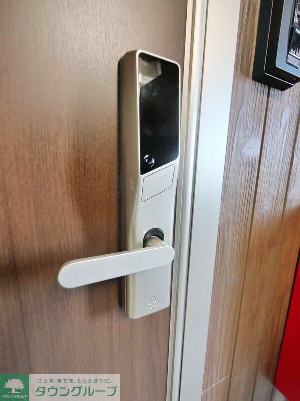 THREE ISLANDの物件内観写真