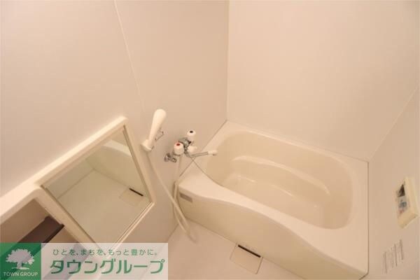 ライジングコートの物件内観写真