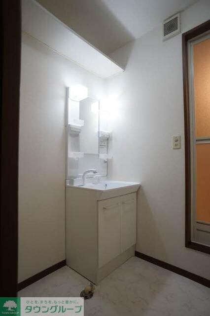 アルブルBの物件内観写真