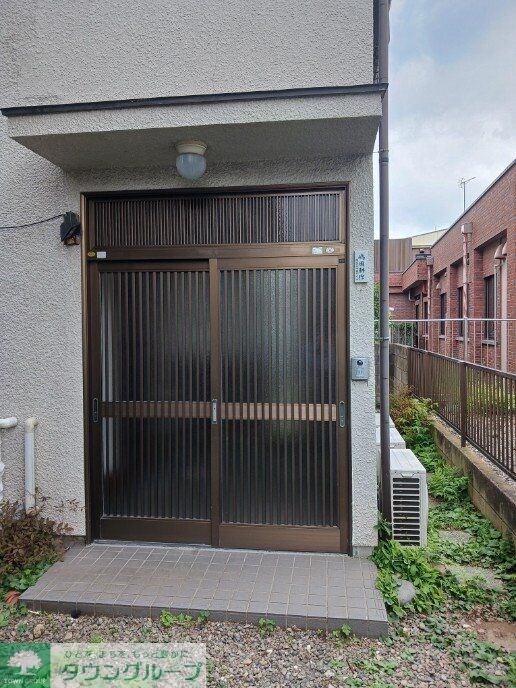 福生市南田園3-6-8戸建の物件内観写真